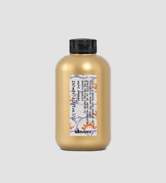MI MEDIUM HOLD MODELLING GEL 250 ML.