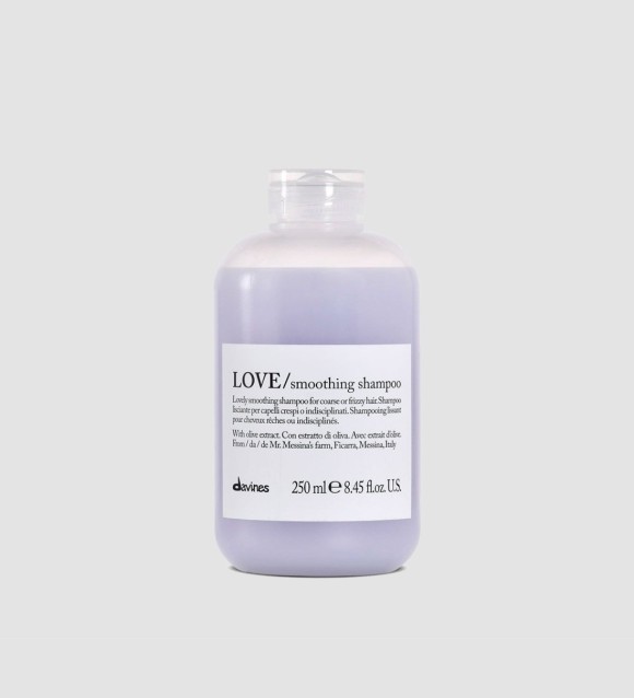 LOVE SMOOTHING SHAMPOO - CHAMPU LOVE DISCIPLINANTE 250 ML.