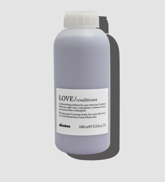 LOVE SMOOTHING CONDITIONER - ACONDICIONADOR LOVE DISCIPLINANTE LITRO
